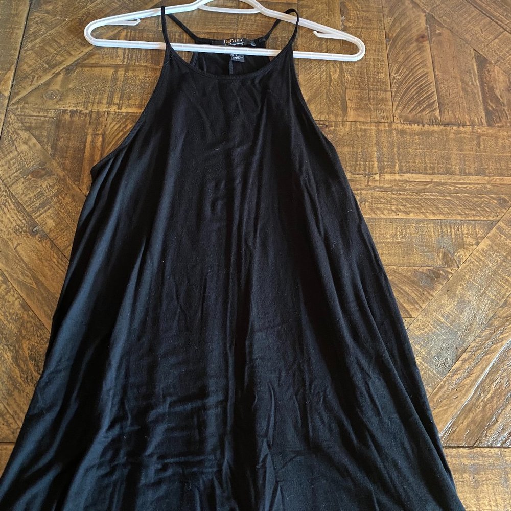 Flowy Black Spaghetti Strap Midi Dress